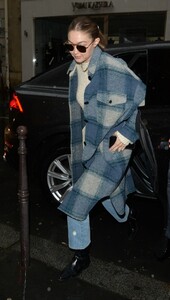         gig010320BZNimage104.jpg