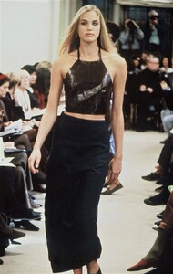 368169315_prada-ss-1991-2(2).thumb.jpg.e2947af3fce67077f852d87f6b6e9a03.jpg