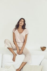 400eb6568b9dabd9a6cc1c5a97b6e908.jpg