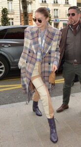         miu030320BZNimage105.jpg