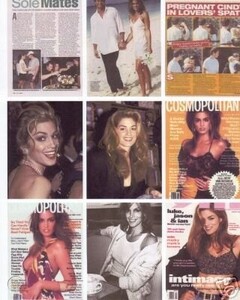 1650-cindy-crawford-clippings-photos-rare_1_d7ac0c650813eb96b2bdd7cb2a7f32c5 (1).jpg