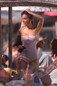         ele270320BZNimage150.jpg