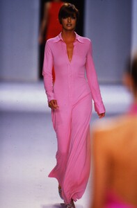495504201_isaac-mizrahi-fw-1986(4).thumb.jpg.fd8244906f588dee7a55aa71d2ca8a08.jpg