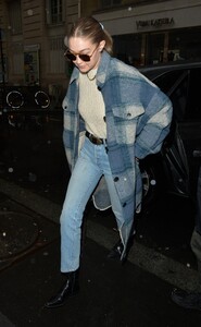         gig010320BZNimage109.jpg