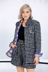         pom050320BZNimage107.jpg