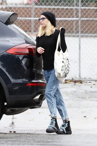         rob140320BZNimage24.jpg