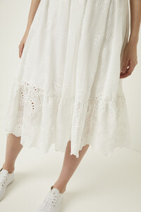 73lnj-womens-fu-summerwhite-camellia-lace-flared-skirt-4.jpg