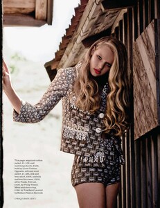 Elle UK - 2013 01-159.jpg