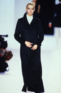 767440557_isaac-mizrahi-fw-1986(2).thumb.jpg.be1ba1f64f659be9999848fcbfdf5aad.jpg