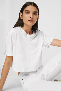 76noj-womens-cr-linenwhite-sahana-jersey-cropped-t-shirt.jpg