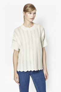 78ecr-womens-cr-winterwhite-iris-oversized-merino-wool-jumper.jpg