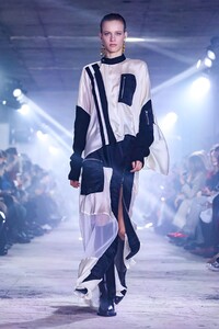 Sara Dahl Sacai Fall 2020 RTW PFW 2.jpg