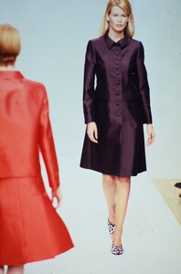 874499744_prada-fw-1995(10).thumb.jpg.3d39d26bdf7c11df17d450f371979f3e.jpg