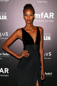 Yasmin+Warsame+amfAR+Cinema+Against+AIDS+TIFF+I8FUYDsxqozx.jpg