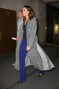         moo110320BZNimage14.jpg