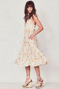 ANN-DRESS-SUNSHINE1.thumb.jpg.c55035aa34e58df42966d9f836978126.jpg