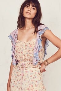 AVERY-TOP-MULTI2.thumb.jpg.2625d545a588c88c9b906919f6d6ca0b.jpg