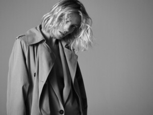 Anja-Rubik-ZARA-FW19-13.thumb.jpg.16ad27e4506a08638ce996eee959b275.jpg