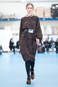 Arthur-Arbesser-RTW-FW20-Milan-3127-1582122888.thumb.jpg.700e3abf82c93b1a360480ab1dace4da.jpg