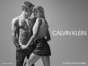 Calvin-Klein-CK50-04.thumb.jpg.f53b6653421bef153ea701d39aec31f8.jpg