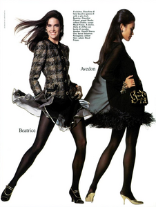 Caminata_Vogue_Italia_September_1991_04.thumb.png.b6afab917b5520ff0778258edf205804.png