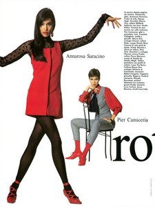 Caminata_Vogue_Italia_September_1991_11.thumb.png.93ccd71c0281773ef1f207078917739d.png