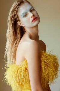 Carlos-Teixeira-Nadine-Leopold-2-683x1024.thumb.jpg.06e08e0d3af55dca80adeb006a2afd79.jpg
