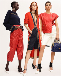 Chanel-Resort-2020-Karim-Sadli-11.thumb.jpg.4a9a280ee6267345cf4745a67a9f87c9.jpg