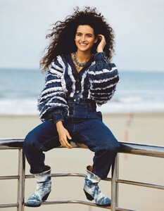 Chiara-Scelsi-Denim-Photoshoot04.thumb.jpg.228c4c87504f6ec1f969dcdd249ccd6c.jpg