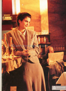 Daniel-Hechter-circa-Fall-1990-Paris-campaign-NASSER-Daniel-Hechter-Autumn-1990-06-Archive-Campaign-01.jpg