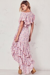 ELLE-SKIRT-PINK-GARDEN4.thumb.jpg.a3e40c4453e3cc0a0ac1170f727617a7.jpg