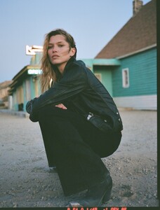 Free-People-Denim-Spring-2020-Lookbook18.thumb.jpg.d9052103d64b15c6780b90efe542afa9.jpg