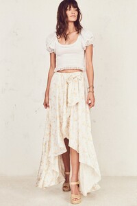 JOLENE-SKIRT-GOLDEN-HOUR1.thumb.jpg.47b1ac0a2851bc8c2a8347ce62881383.jpg