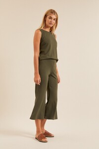 LANIUS_FS20_12502-00_Culotte_Olive_03_700x1050.jpg