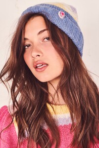 LEILI-HAT-PINK-ICING2.thumb.jpg.adc28fb058174369332fa66fa47a3380.jpg