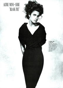 Lindbergh_Vogue_Italia_July_August_1987_08.thumb.png.669405c20fae3962c8f7c4d83beb4c40.png