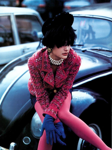 Magni_Vogue_Italia_September_1991_03.thumb.png.90bb56d77dd17f44b2a1b1e9bc873d46.png