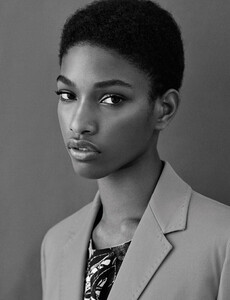 Max-Mara-Studio-SS20-Giampaolo-Sgura-02.thumb.jpg.f1a6417b27d027582f7c195a9ecd838b.jpg
