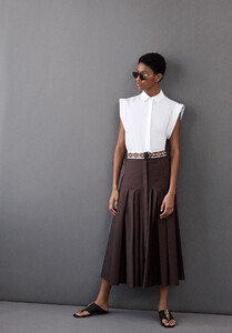 Max-Mara-Studio-SS20-Giampaolo-Sgura-10.thumb.jpg.a502a9382956429273ea0a45fa2a46b7.jpg
