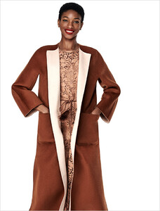 Max-Mara-Studio-SS20-Giampaolo-Sgura-16.thumb.jpg.bebdadd4d691ca5501bff043a68f2a5c.jpg