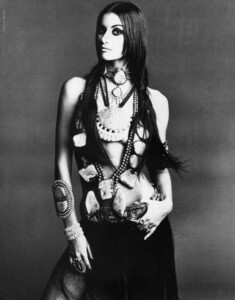 Meisel_Vogue_Italia_June_1992_06.thumb.jpg.14997f4c43cf38e7e1bd938f0f6bb67e.jpg
