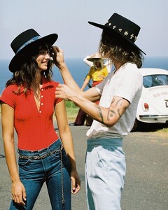 Melodic-Fedora-Black-2-lifestyle3.jpg