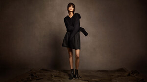 Mica-Arganaraz-ZARA-Scenes-17.thumb.jpg.9b424d067a946a6f79420dc2b522f658.jpg