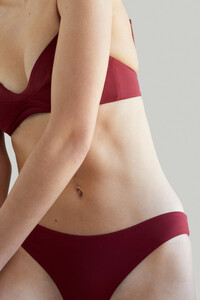 NOW_THEN-Sustainable_Luxury_Swimwear-CayoEntalula_porto_detail.jpg