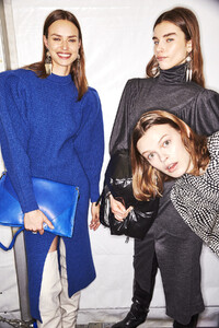 PFW_3949SonnyphotosIsabelMarantAW20.thumb.jpg.7d7276c29b8eec2b05f79deb29c332f0.jpg