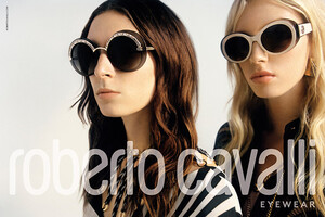 Roberto-Cavalli-SS20-Harry-Carr-06.thumb.jpg.accd74eb0e28bef08ffc580caf959dd2.jpg