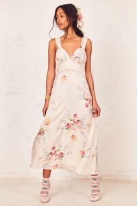 SABINA-DRESS-NATURAL-CREAM-4.thumb.jpg.0ca36153e01974aa35093918926d5576.jpg