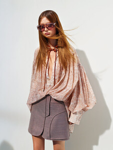 Sara-Grace-Wallerstedt-Sportmax-SS20-07.thumb.jpg.526c301335bdb7352fb1ba59f2d4e42f.jpg
