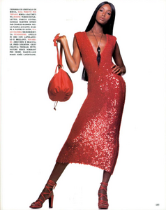 Stile_Flamboyant_Chin_Vogue_Italia_June_1992_10.thumb.png.b7c65fae6be766f7f104a9a6675e0799.png
