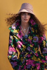 Zuzanna-Bijoch-SCMP-Style-Cover-Photoshoot04.thumb.jpg.a58948b4bff361679edea9b5557963c5.jpg